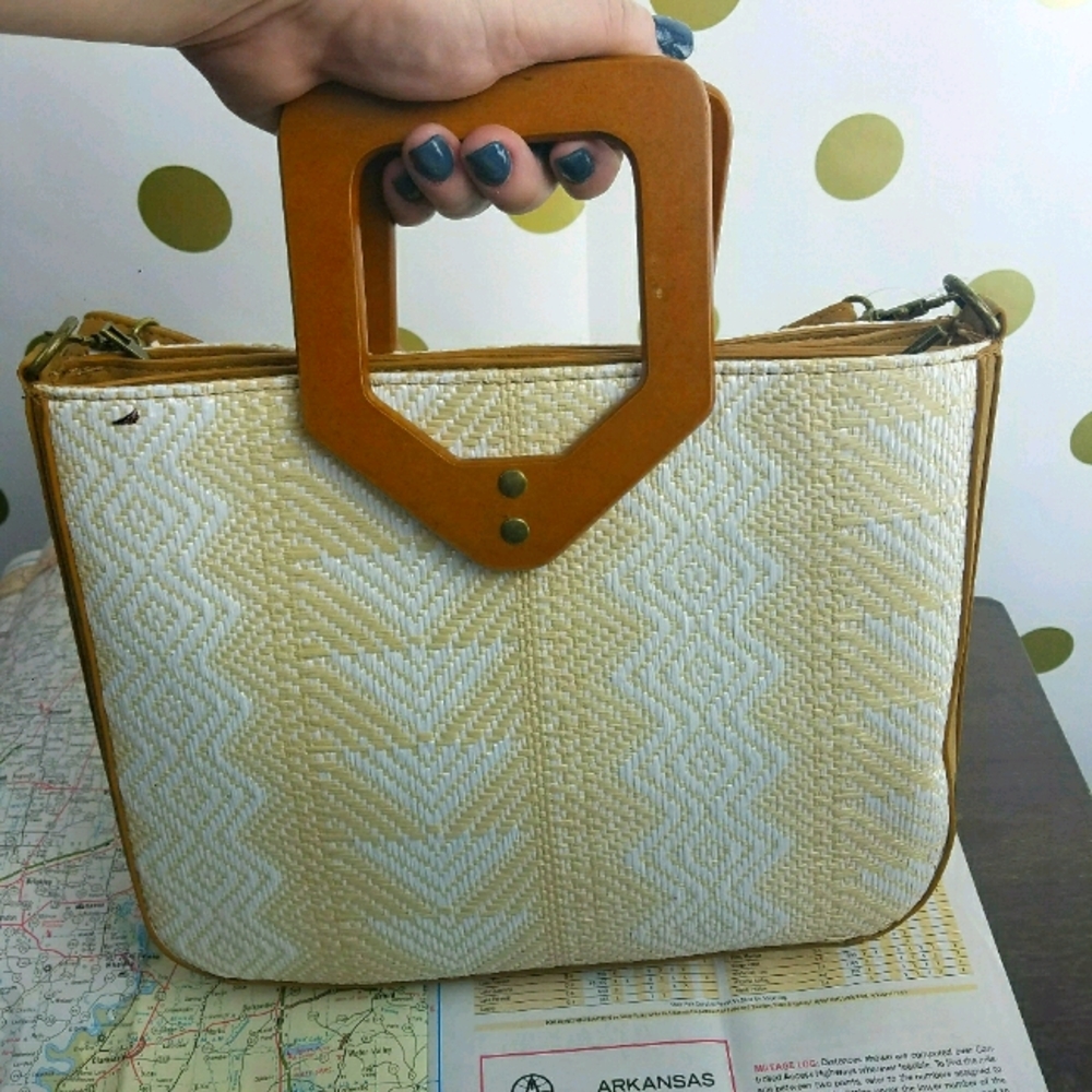 Chateau tan and white purse NWT
